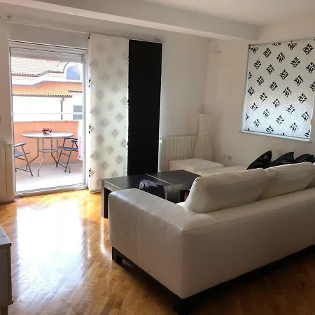 Apartment Neea Stinjan -Free Parking Pula Exterior photo