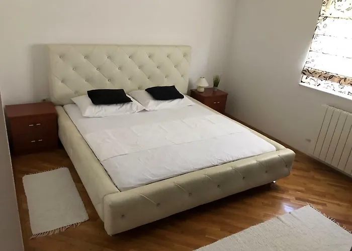 Apartment Neea Stinjan -Free Parking